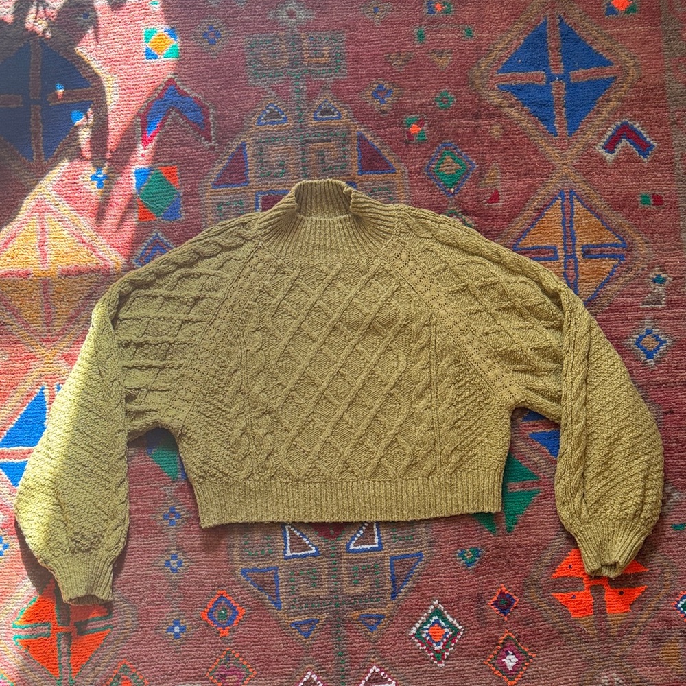 Chunky Modern Cable Knit Sweater - Olive/mustard